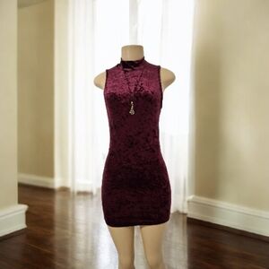 💋Forever 21 Velvet Mini Dress in Deep Burgundy💋